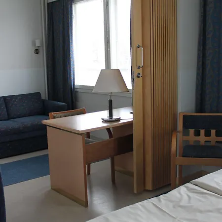 Pietari Kylliaeinen Hotel Savonlinna