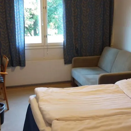 Pietari Kylliaeinen 3* Savonlinna