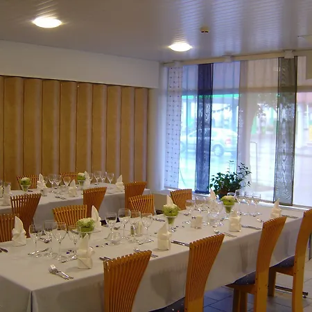 Pietari Kylliaeinen Hotel Savonlinna